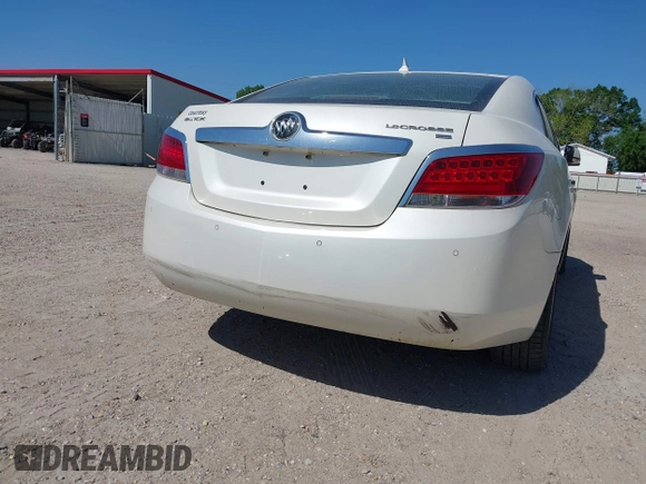 2010 Buick LaCrosse CXL with VIN 1G4GC5EG8AF182825, listed as a IAAI auction lot 41846375 with 194,849 mi miles. Bid and sale history available at carsss.com. Image 6.
