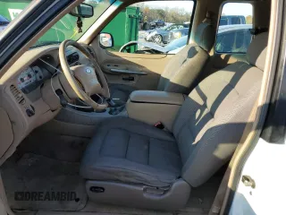 2002 Ford Explorer Sport Value z VIN 1FMYU60E32UD21981, wystawiony jako Copart lot #82619254 z przebiegiem 260 676 mil mil oraz Szkoda całkowita • Salvage title. Historia ofert i sprzedaży dostępna na DreamBid. Obrazek 7.