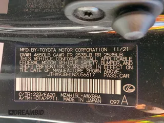 2022 Lexus UX with VIN JTHX9JBH1N2056617, listed as a Copart auction lot 47960103 with 28,948 mi miles. Bid and sale history available at carsss.com. Image 14.