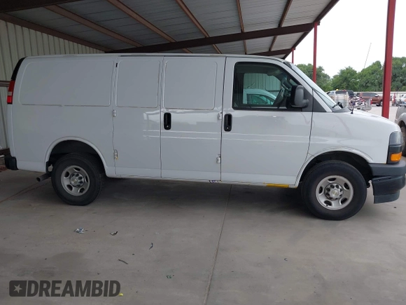 2021 Chevrolet Express Cargo with VIN 1GCWGAFP1M1234342, listed as a IAAI auction lot 42112125 with 118,410 mi miles and . Bid and sale history available at DreamBid. Image 13.