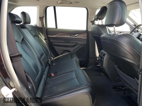 2023 Jeep Grand Cherokee Limited with VIN 1C4RJGBG2PC513119, listed as a Copart auction lot 57884335 with 33,937 mi miles and Non repairable. Bid and sale history available at DreamBid. Image 11.