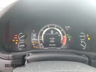 2024 Lexus LX 600 Luxury z VIN JTJGB7CX2R4052260, wystawiony jako Copart lot #50761565 z przebiegiem 15 400 mil mil oraz Szkoda całkowita • Salvage title. Historia ofert i sprzedaży dostępna na DreamBid. Obrazek 9.