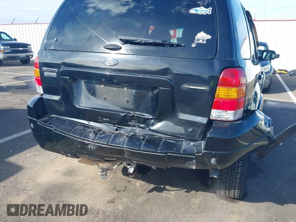 2005 Ford Escape Limited с VIN 1FMYU94125KA49934, выставлен на аукционе IAAI как лот 41735243 с пробегом 118 041 миль миль и . История ставок и продаж доступна на DreamBid. Изображение 6.