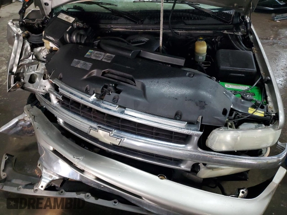 2002 Chevrolet Suburban LS with VIN 1GNFK16Z12J230280, listed as a Copart auction lot 45715015 with 0 mi miles and Salvage Title. Bid and sale history available at carsss.com. Image 12.