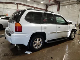 2003 GMC Envoy SLE with VIN 1GKDT13S932293972, listed as a Copart auction lot 45698505 with Not Provided miles and Non Repairable. Bid and sale history available at carsss.com. Image 3.