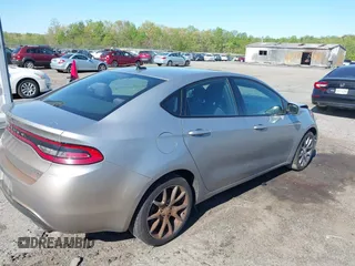 2014 Dodge Dart SXT with VIN 1C3CDFBB9ED723921, listed as a IAAI auction lot 42049803 with 139,266 mi miles. Bid and sale history available at carsss.com. Image 4.