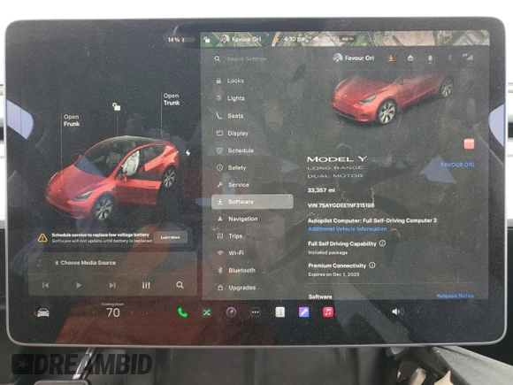 2022 Tesla Model Y Long Range with VIN 7SAYGDEE1NF315198, listed as a Copart auction lot 50399005 with 33,357 mi miles and Salvage Title. Bid and sale history available at DreamBid. Image 9.