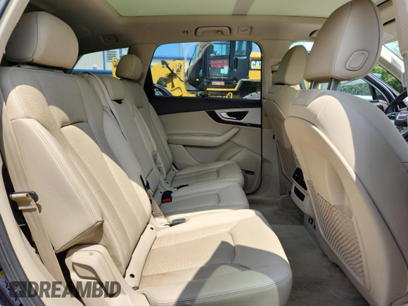 2018 Audi Q7 Premium Plus with VIN WA1LHAF71JD018852, listed as a Copart auction lot 60779375 with 84,760 mi miles and Salvage title. Bid and sale history available at DreamBid. Image 11.