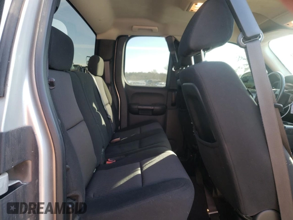 2010 Chevrolet Silverado 1500 LT with VIN 1GCSCSE01AZ116017, listed as a Copart auction lot 86832804 with 168,782 mi miles and Salvage Title. Bid and sale history available at DreamBid. Image 10.