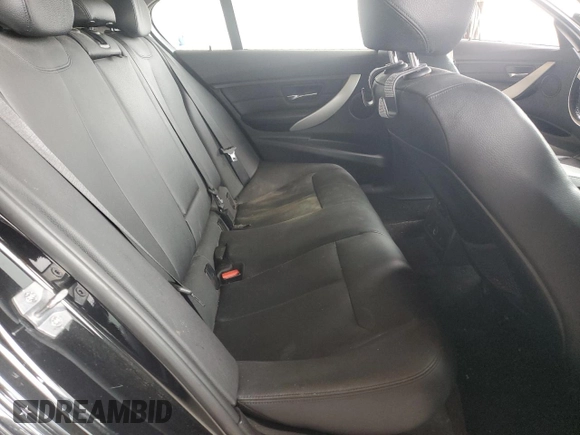 2013 BMW 3 Series 328i xDrive с VIN WBA3B5G50DNS03790, выставлен на аукционе Copart как лот 64799365 с пробегом Не указан миль и Списание • Salvage title. История ставок и продаж доступна на DreamBid. Изображение 10.