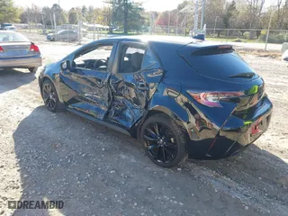 2022 Toyota Corolla Hatchback SE with VIN JTND4MBE7N3159914, listed as a IAAI auction lot 40933687 with 40,585 mi miles. Bid and sale history available at carsss.com. Image 3.