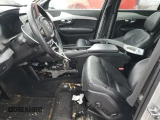 2016 Volvo XC90 Momentum with VIN YV4102XKXG1074017, listed as a Copart auction lot 52140495 with 96,009 mi miles and Salvage Title. Bid and sale history available at carsss.com. Image 7.