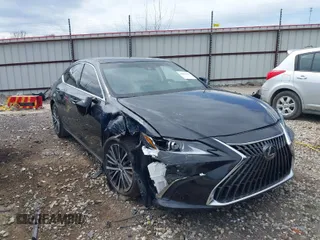 2022 Lexus ES with VIN 58ADZ1B10NU119755, listed as a IAAI auction lot 41855138 with 60,113 mi miles. Bid and sale history available at carsss.com. Image 1.
