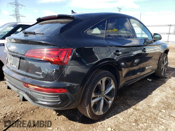 2022 Audi Q5 Sportback S line Premium Plus z VIN WA15AAFY9N2017083, wystawiony jako Copart lot #50309294 z przebiegiem 48 353 mil mil oraz Szkoda całkowita • Salvage title. Historia ofert i sprzedaży dostępna na DreamBid. Obrazek 3.