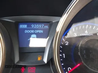 2016 Hyundai Genesis Coupe 3.8L Base with VIN KMHHT6KJ5GU136772, listed as a IAAI auction lot 40543019 with 93,597 mi miles. Bid and sale history available at carsss.com. Image 15.