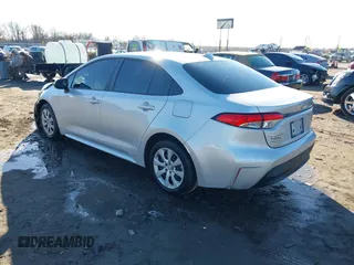 2024 Toyota Corolla LE with VIN 5YFB4MDEXRP137847, listed as a IAAI auction lot 41119256 with 31,613 mi miles. Bid and sale history available at carsss.com. Image 3.