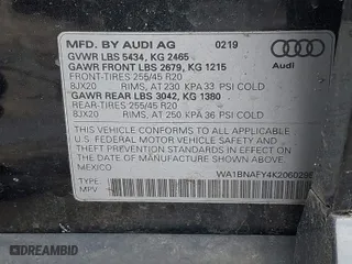 2019 Audi Q5 Premium Plus with VIN WA1BNAFY4K2060295, listed as a IAAI auction lot 41654585 with 100,638 mi miles. Bid and sale history available at carsss.com. Image 9.