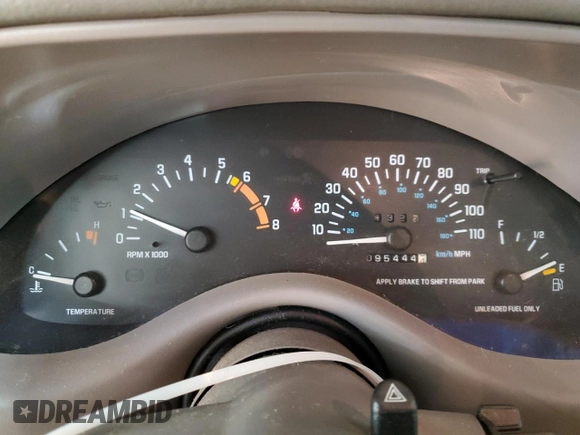 1996 Buick Regal Custom with VIN 2G4WB52KXT1523059, listed as a Copart auction lot 88440285 with 95,444 mi miles and Salvage title. Bid and sale history available at DreamBid. Image 9.