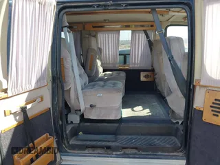 1993 Ford Econoline Cargo with VIN 1FDEE14YXPHB49178, listed as a IAAI auction lot 41754514 with Not Provided miles and . Bid and sale history available at DreamBid. Image 8.