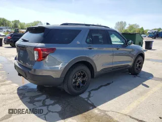2022 Ford Explorer Timberline z VIN 1FMSK8JHXNGC32816, wystawiony jako Copart lot #54149735 z przebiegiem 26 727 mil mil oraz Szkoda całkowita • Salvage title. Historia ofert i sprzedaży dostępna na DreamBid. Obrazek 3.