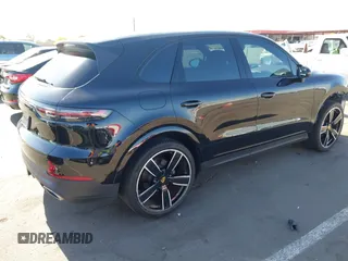 2019 Porsche Cayenne with VIN WP1AA2AY5KDA19056, listed as a IAAI auction lot 42182271 with 81,942 mi miles and . Bid and sale history available at DreamBid. Image 4.