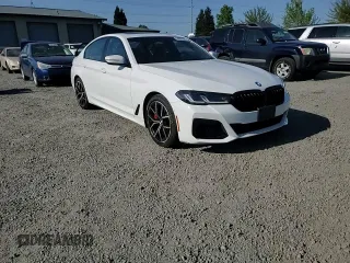 2022 BMW 5 Series 530i xDrive z VIN WBA13BJ00NCJ40607, wystawiony jako Copart lot #54605845 z przebiegiem 27 920 mil mil oraz Szkoda całkowita • Salvage title. Historia ofert i sprzedaży dostępna na DreamBid. Obrazek 13.