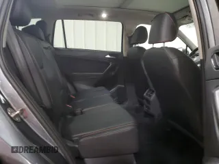 2024 Volkswagen Tiguan Wolfsburg Edition z VIN 3VVAB7AX0RM218695, wystawiony jako Copart lot #60689715 z przebiegiem 4 030 mil mil oraz Szkoda całkowita • Salvage title. Historia ofert i sprzedaży dostępna na DreamBid. Obrazek 11.