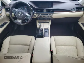 2016 Lexus ES 330 z VIN JTHBK1GG9G2237160, wystawiony jako Copart lot #55236905 z przebiegiem 68 041 mil mil oraz Szkoda całkowita • Salvage title. Historia ofert i sprzedaży dostępna na DreamBid. Obrazek 8.