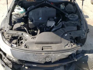 2015 BMW Z4 sDrive28i z VIN WBALL5C51FP557408, wystawiony jako Copart lot #55568525 z przebiegiem Nie podano mil oraz Szkoda całkowita • Salvage title. Historia ofert i sprzedaży dostępna na DreamBid. Obrazek 11.
