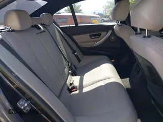 2013 BMW 3 Series 328i xDrive с VIN WBA3B3C51DF543955, выставлен на аукционе IAAI как лот 42510430 с пробегом 87 280 миль миль и . История ставок и продаж доступна на DreamBid. Изображение 8.