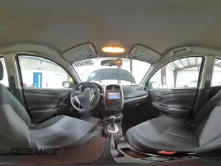 2019 Nissan Versa SV z VIN 3N1CN7APXKL829797, wystawiony jako Copart lot #59016235 z przebiegiem 90 811 mil mil oraz Szkoda całkowita • Salvage title. Historia ofert i sprzedaży dostępna na DreamBid. Obrazek 15.
