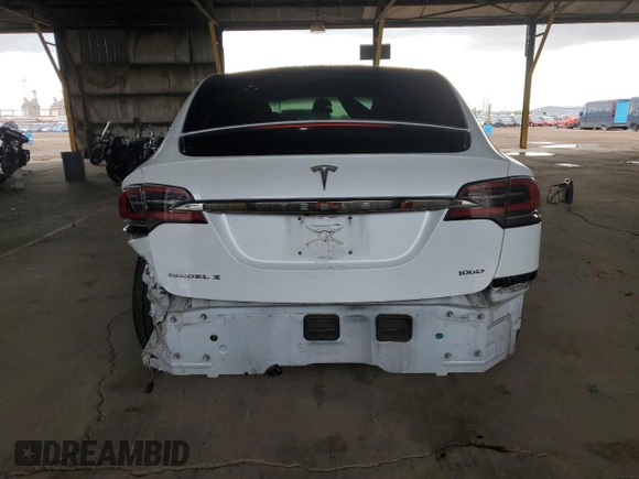 2018 Tesla Model X 75D with VIN 5YJXCBE23JF133589, listed as a Copart auction lot 55573715 with 89,234 mi miles and Salvage Title. Bid and sale history available at DreamBid. Image 6.