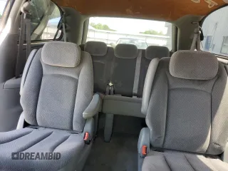 2005 Chrysler Town & Country LX z VIN 2C4GP44R95R519278, wystawiony jako Copart lot #57036085 z przebiegiem 202 229 mil mil oraz Szkoda całkowita • Salvage title. Historia ofert i sprzedaży dostępna na DreamBid. Obrazek 10.
