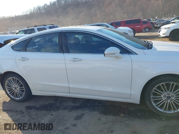 2015 Ford Fusion SE with VIN 1FA6P0HD2F5108523, listed as a IAAI auction lot 41894138 with 98,595 mi miles. Bid and sale history available at carsss.com. Image 13.