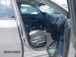2020 Jeep Compass Limited with VIN 3C4NJCCB8LT128866, listed as a IAAI auction lot 42420735 with 149,565 mi miles and . Bid and sale history available at DreamBid. Image 5.