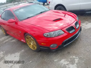 2005 Pontiac GTO with VIN 6G2VX12U85L372125, listed as a IAAI auction lot 41713551 with 149,103 mi miles. Bid and sale history available at carsss.com. Image 1.