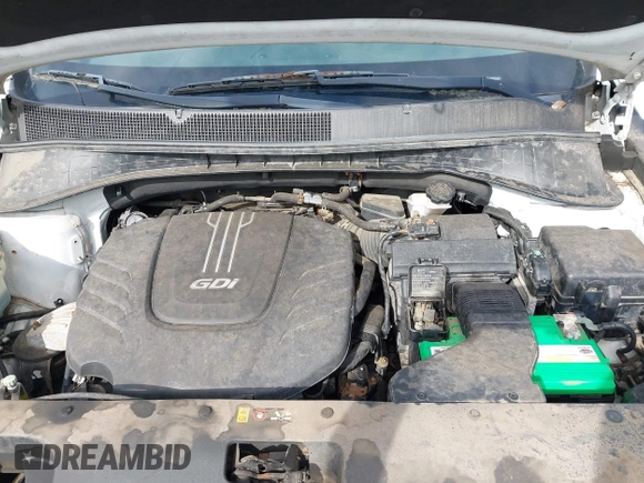 2017 Kia Sorento LX with VIN 5XYPGDA54HG221439, listed as a IAAI auction lot 42218760 with 152,475 mi miles and . Bid and sale history available at carsss.com. Image 10.