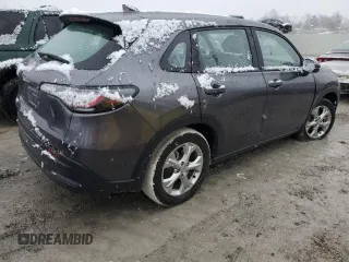 2024 Honda HR-V LX with VIN 3CZRZ1H32RM716078, listed as a Copart auction lot 80433714 with 31,631 mi miles and Salvage Title. Bid and sale history available at carsss.com. Image 3.