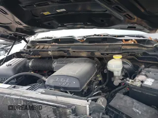 2017 Ram 1500 SLT z VIN 1C6RR6GG3HS775368, wystawiony jako IAAI lot #41374108 z przebiegiem 146 811 mil mil oraz . Historia ofert i sprzedaży dostępna na DreamBid. Obrazek 10.