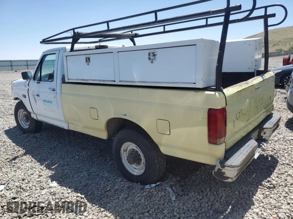 1994 Ford F-250 с VIN 1FTHF25H6RLA25962, выставлен на аукционе Copart как лот 61019495 с пробегом Не указан миль и Списание • Salvage title. История ставок и продаж доступна на DreamBid. Изображение 2.