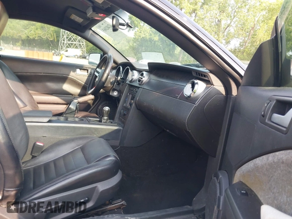 2007 Ford Mustang GT Deluxe with VIN 1ZVFT82H375246120, listed as a IAAI auction lot 42402065 with 160,902 mi miles and . Bid and sale history available at DreamBid. Image 5.