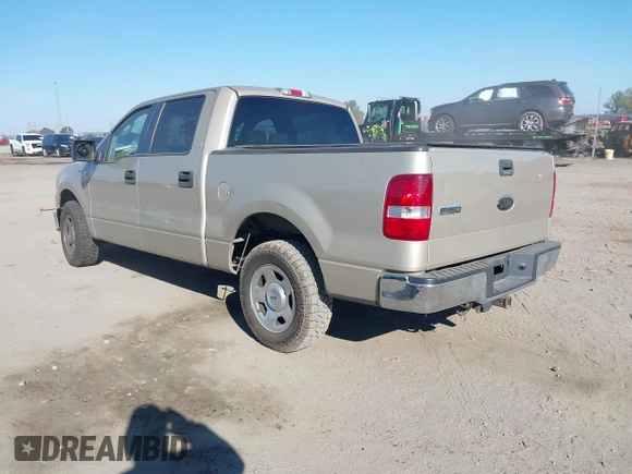 2008 Ford F-150 XL with VIN 1FTRW12W88FB99899, listed as a IAAI auction lot 41004350 with 181,699 mi miles. Bid and sale history available at carsss.com. Image 3.