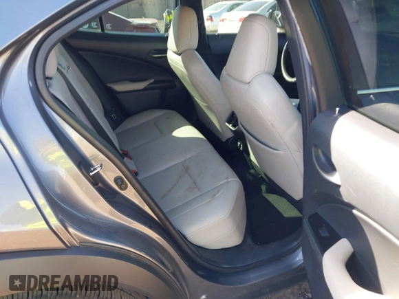 2020 Lexus UX 200 z VIN JTHP3JBH9L2022441, wystawiony jako IAAI lot #41762128 z przebiegiem 84 432 mil mil oraz . Historia ofert i sprzedaży dostępna na DreamBid. Obrazek 8.