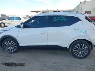 2024 Nissan Kicks SV with VIN 3N1CP5CV5RL567806, listed as a IAAI auction lot 41407515 with 1,602 mi miles and . Bid and sale history available at carsss.com. Image 15.