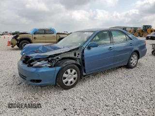 2004 Toyota Camry LE z VIN 4T1BE32K24U855206, wystawiony jako Copart lot #57270895 z przebiegiem 62 727 mil mil oraz Szkoda całkowita • Salvage title. Historia ofert i sprzedaży dostępna na DreamBid. Obrazek 1.