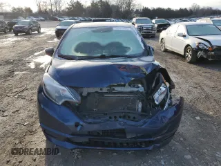 2018 Nissan Note SV z VIN 3N1CE2CP3JL361376, wystawiony jako Copart lot #45327995 z przebiegiem 115 907 mil mil oraz Szkoda całkowita • Salvage title. Historia ofert i sprzedaży dostępna na DreamBid. Obrazek 5.