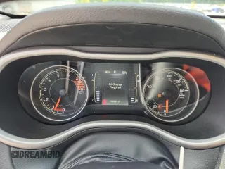 2018 Jeep Cherokee Latitude Plus with VIN 1C4PJLLXXJD612643, listed as a Copart auction lot 61998215 with 140,091 mi miles and Clean title. Bid and sale history available at DreamBid. Image 9.