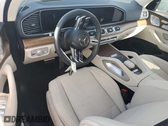 2024 Mercedes-Benz GLS 580 z VIN 4JGFF8FE2RB137755, wystawiony jako Copart lot #75875214 z przebiegiem Nie podano mil oraz Nie do naprawy. Historia ofert i sprzedaży dostępna na DreamBid. Obrazek 8.