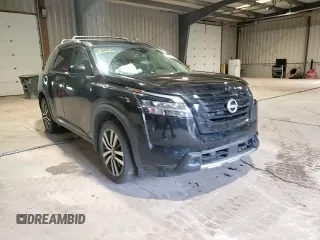 2024 Nissan Pathfinder Platinum z VIN 5N1DR3DK0RC242976, wystawiony jako Copart lot #54087465 z przebiegiem 14 687 mil mil oraz Szkoda całkowita • Salvage title. Historia ofert i sprzedaży dostępna na DreamBid. Obrazek 14.