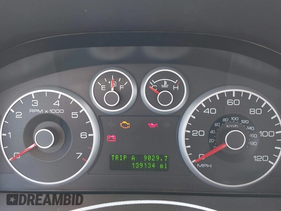 2007 Ford Fusion SE with VIN 3FAHP07117R235679, listed as a IAAI auction lot 42081050 with 139,134 mi miles. Bid and sale history available at carsss.com. Image 7.
